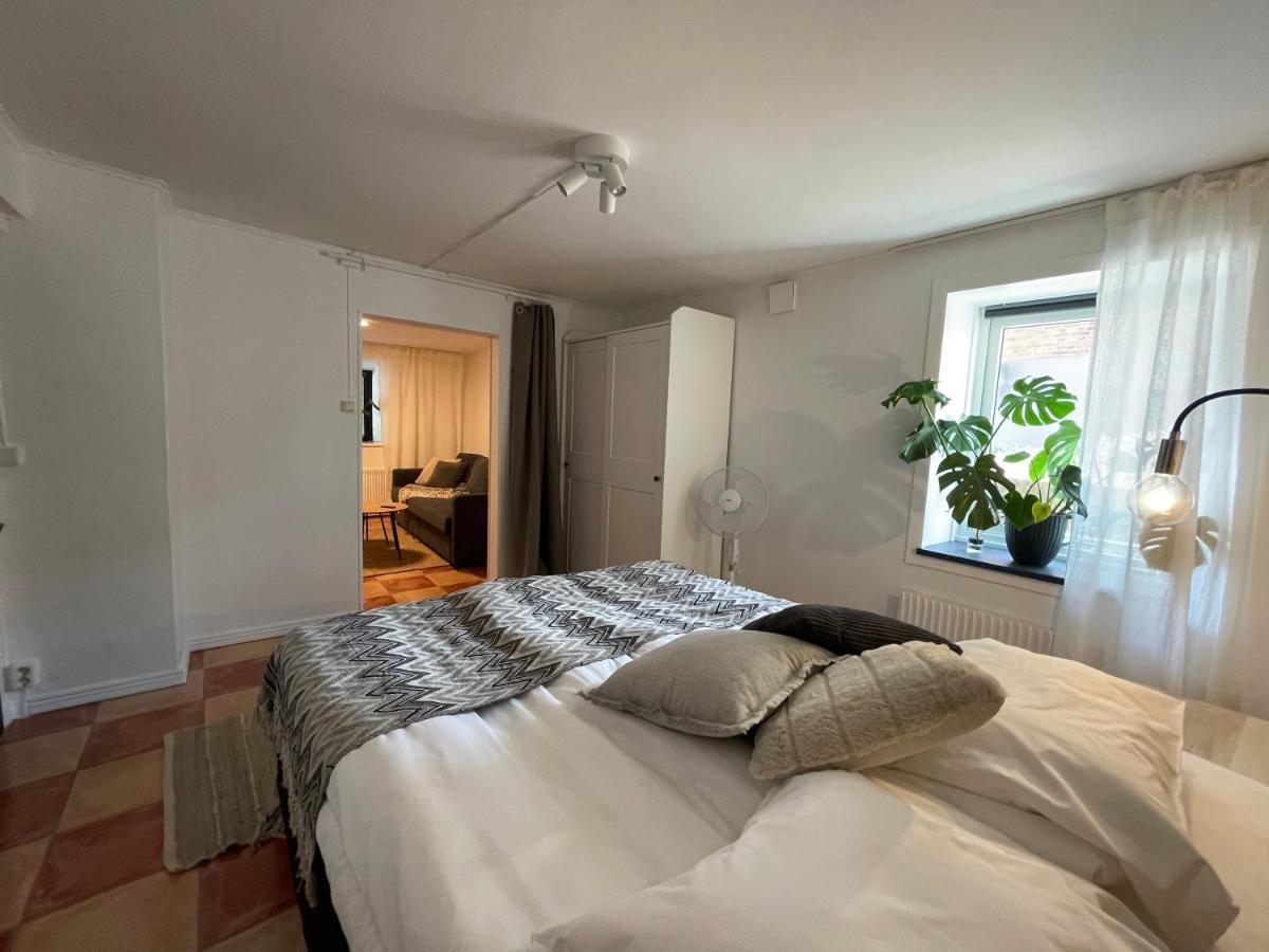 Laegenhet Soeder Om Landsvaegen D Appartement Skivarp Buitenkant foto