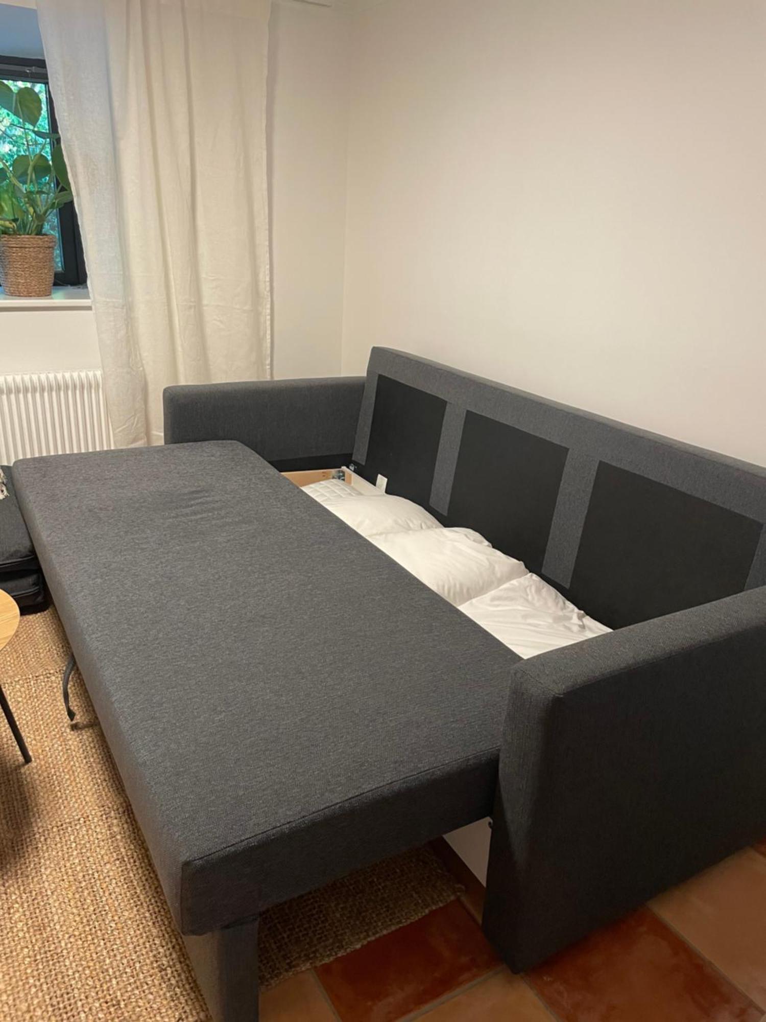 Laegenhet Soeder Om Landsvaegen D Appartement Skivarp Buitenkant foto
